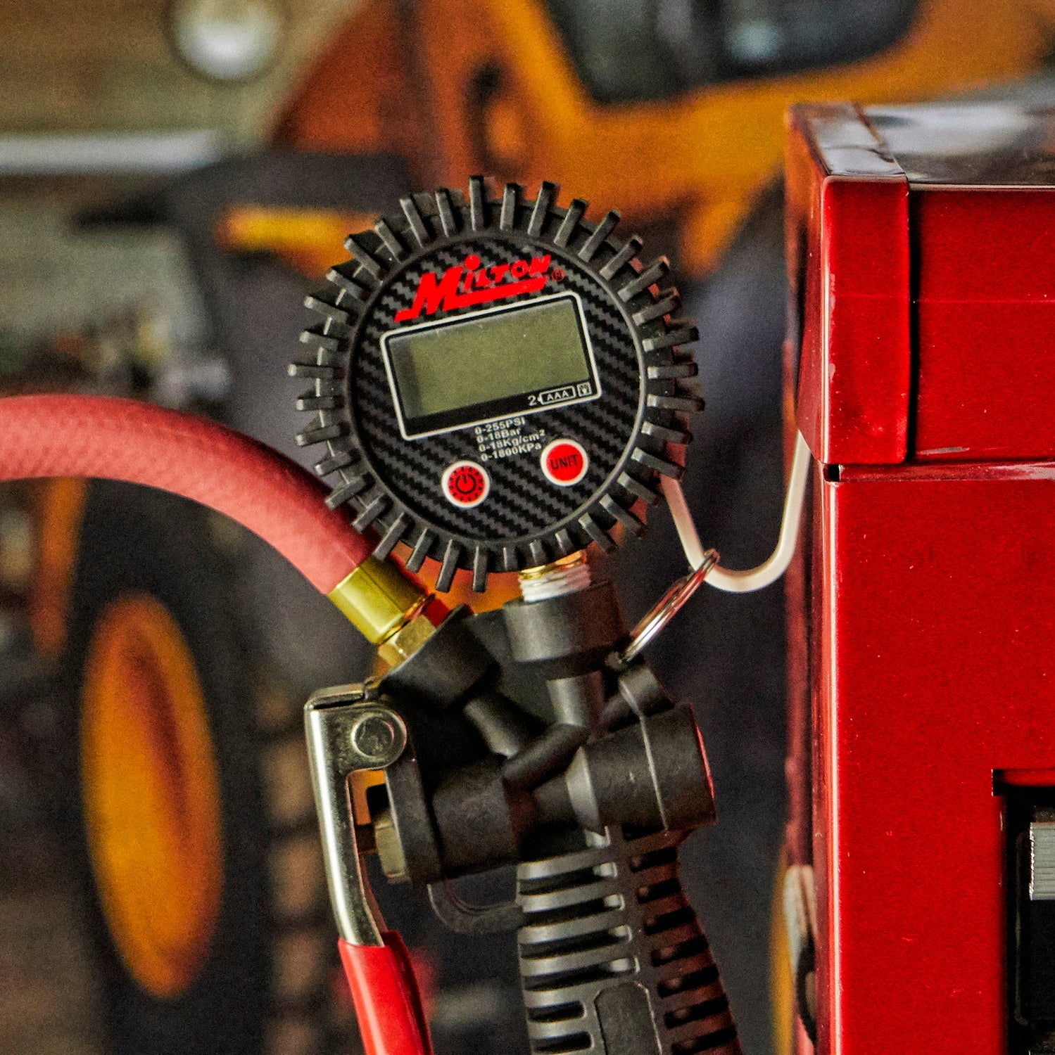 thumbnail image 2 of Milton S-568 Heavy Duty Digital Tire Inflator Gauge With Lock-On Chuck & 20" Hose - Red 2 of 4