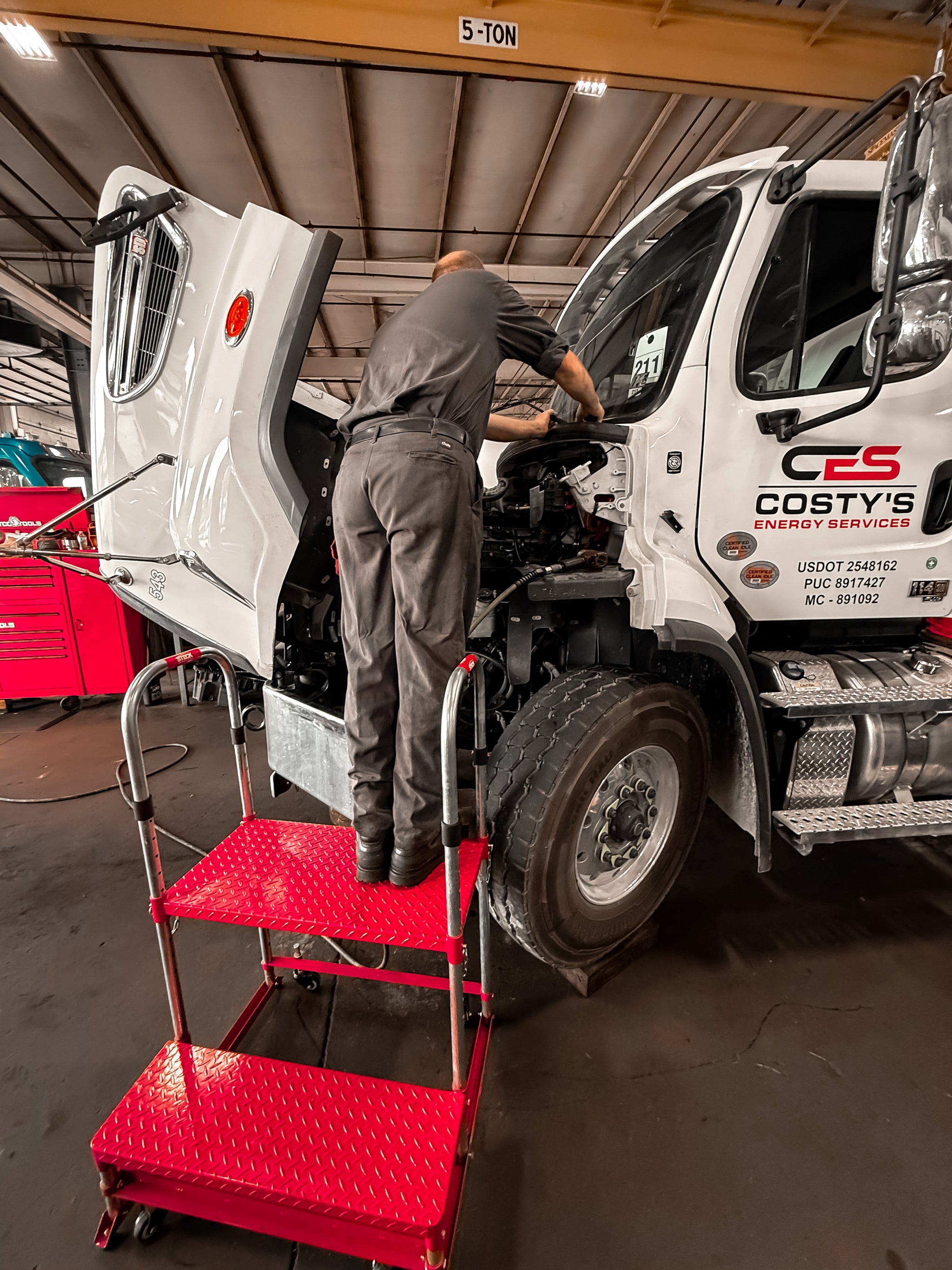 PROSTEP™2 Heavy-Duty Shop Step Platform